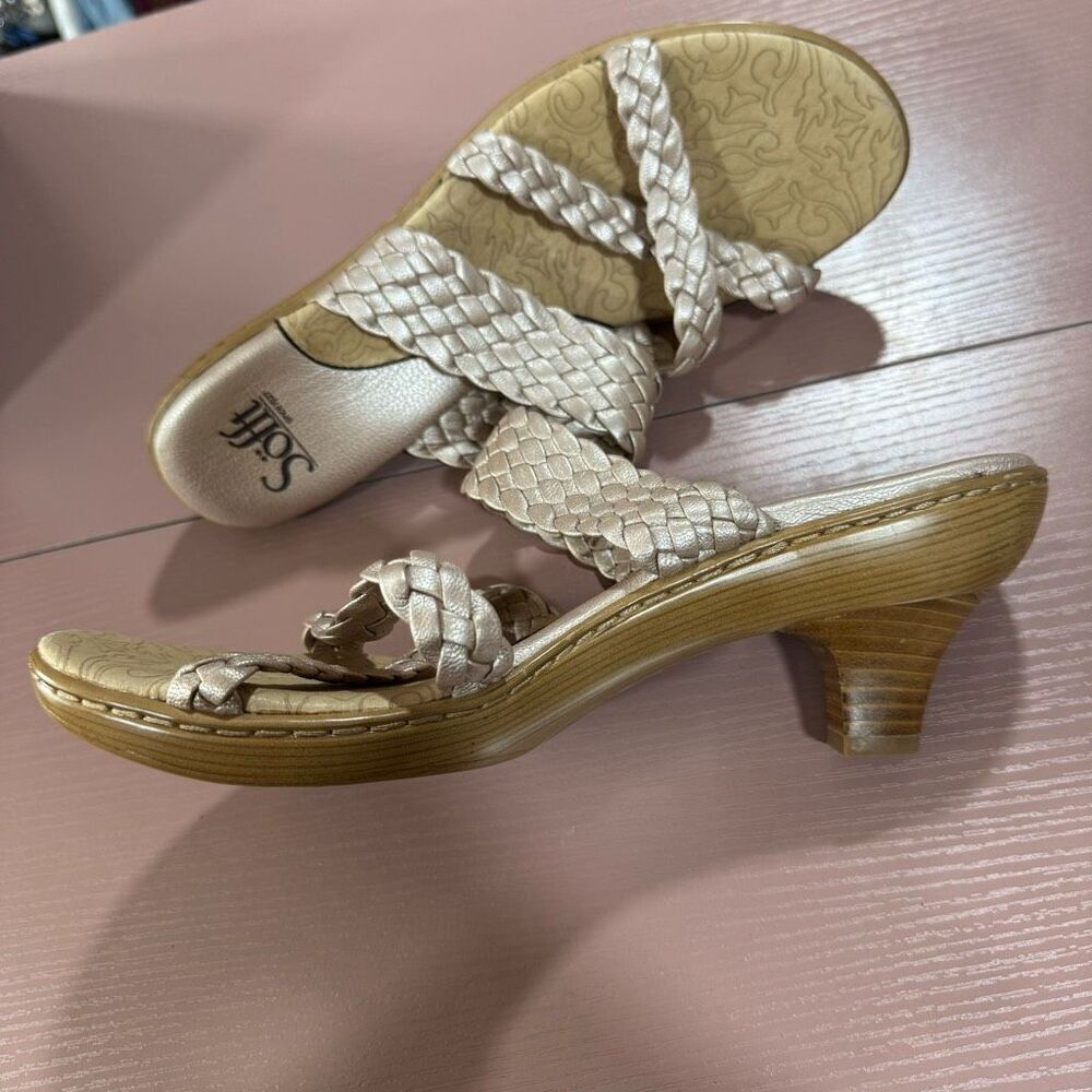 Sofft brand Pink Metallic Slip On Sandals size 7.5